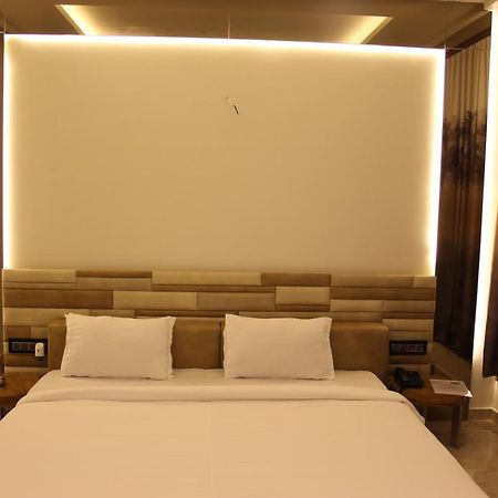 The Heaven Water Park And Resort & Restaurant Virpur Buitenkant foto