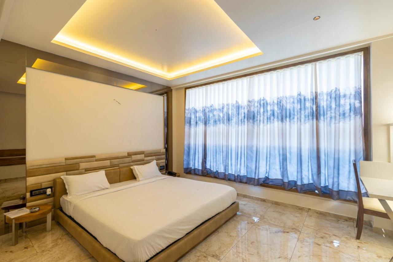 The Heaven Water Park And Resort & Restaurant Virpur Buitenkant foto